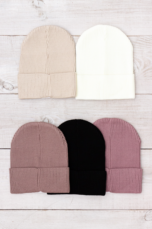 Шапка жіноча